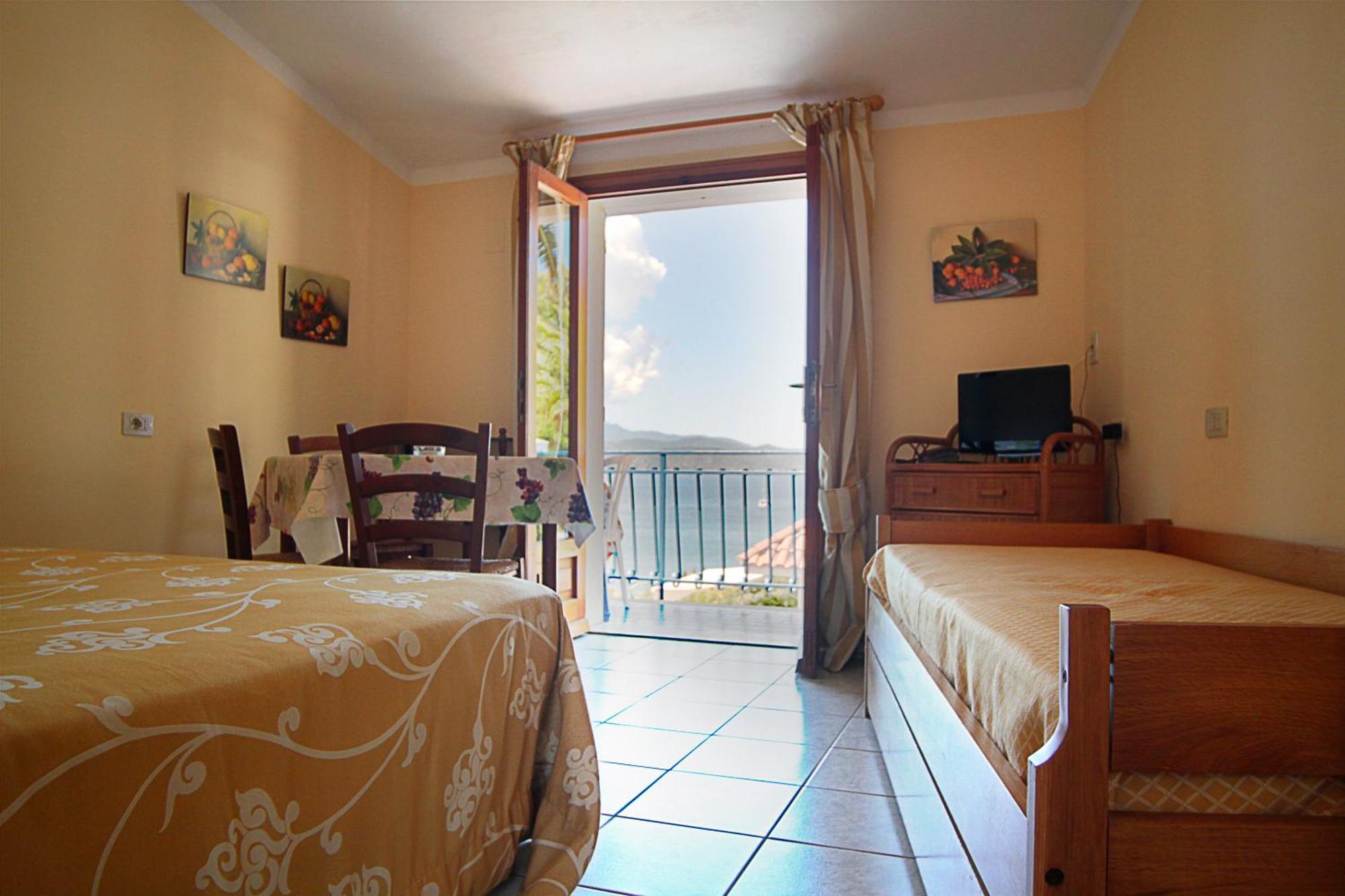 Residential Hotel Villaggio Innamorata Capoliveri  Habitación foto
